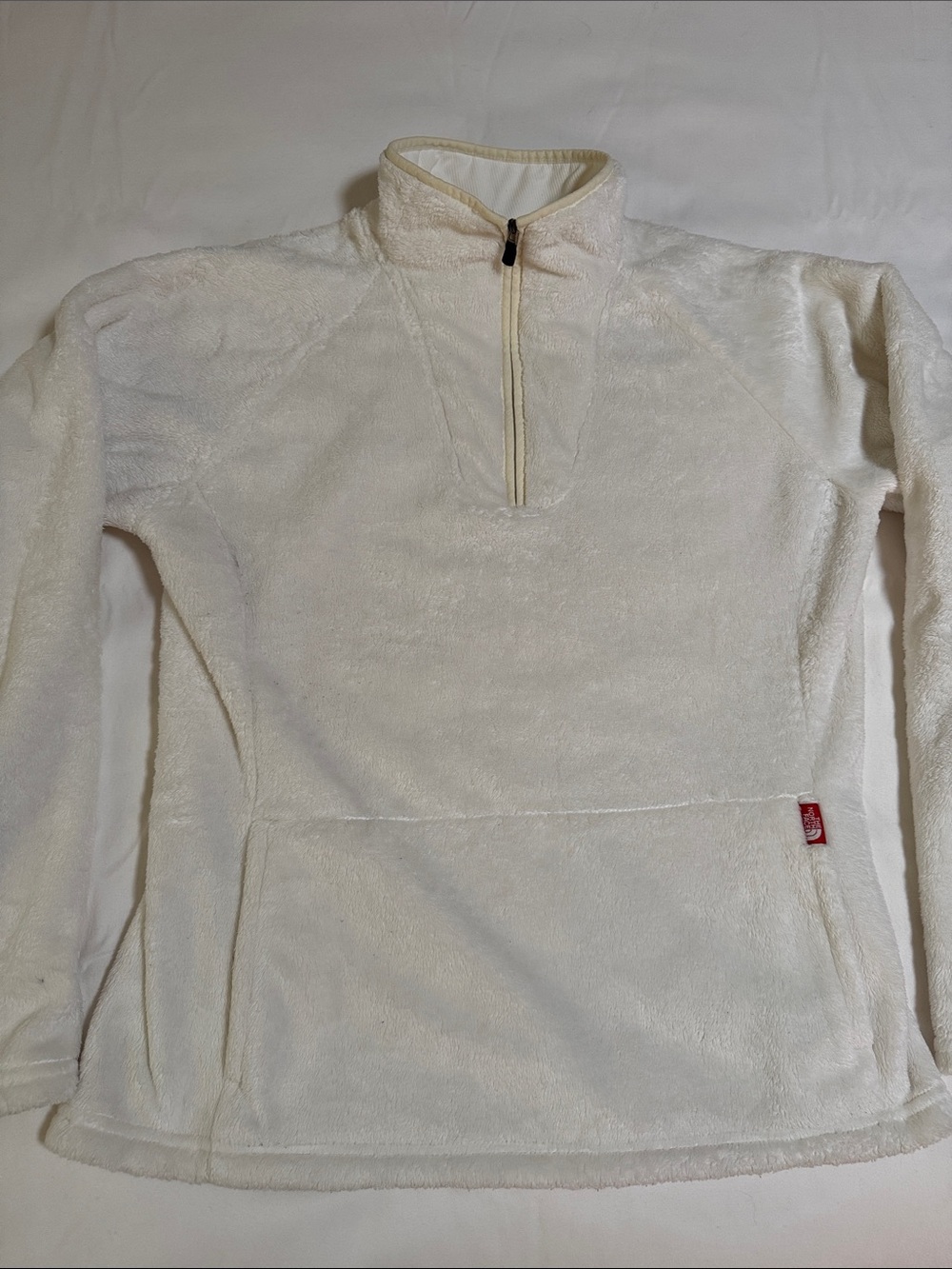 North Face Women's Cream Half-Zip Fuzzy Pullover